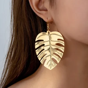 Lightweight Leaf Drop Earrings