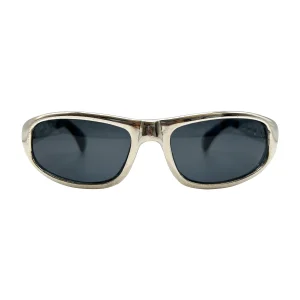 Striking Frames for the Fearless Style Leader